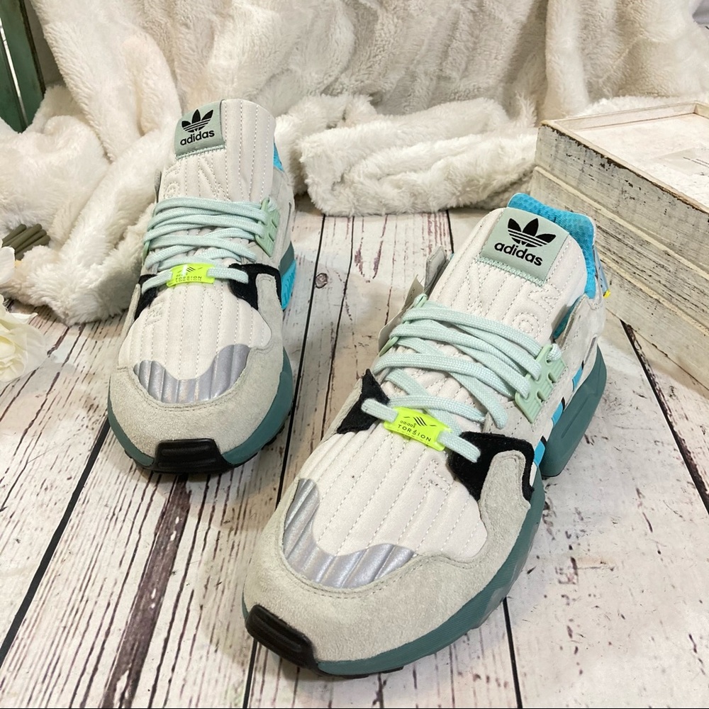 Adidas Originals ZX Torsion Boost Glow Sneakers - Picture 3 of 9